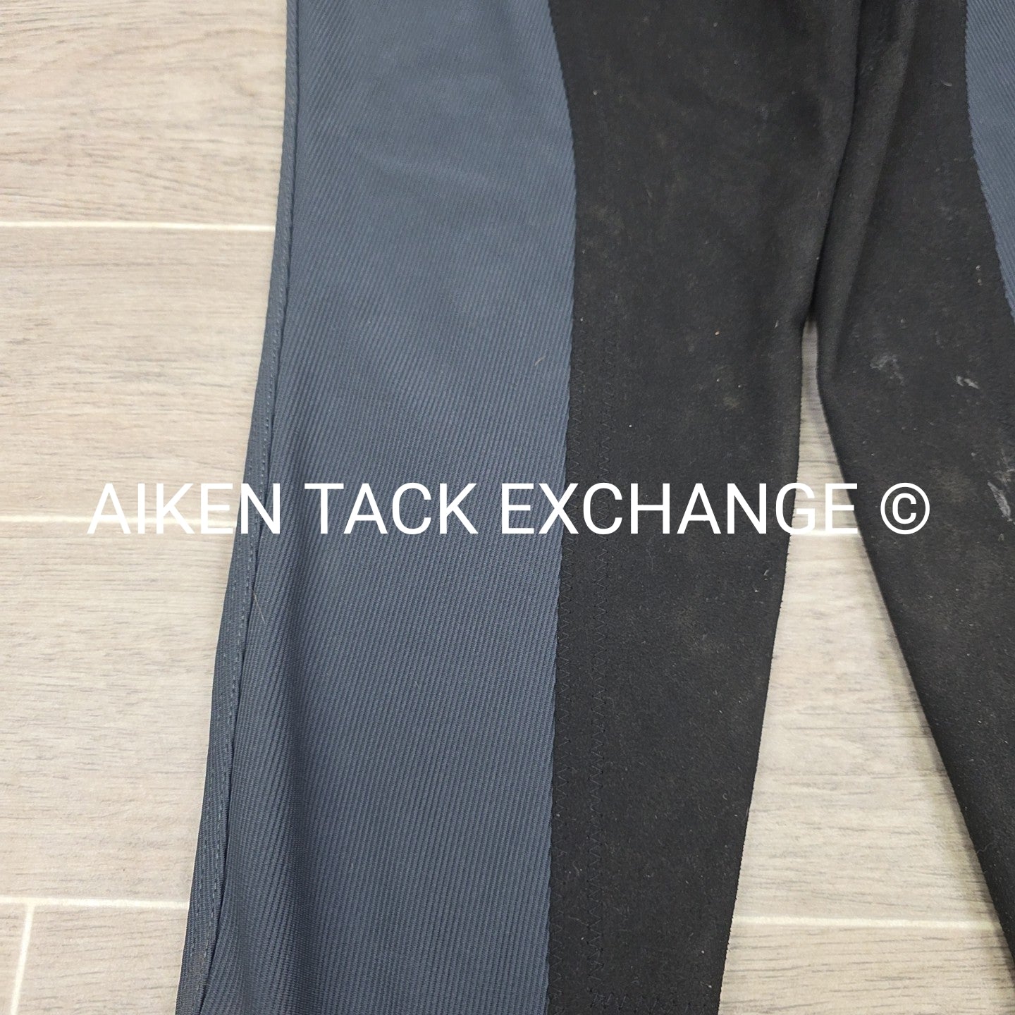 Devon-Aire Full Seat Breeches, Size 34 R