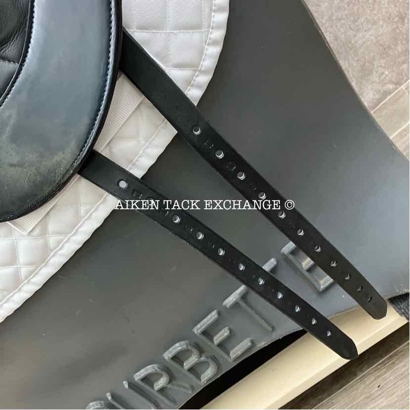 2018 Custom Saddlery Icon Star Monoflap Dressage Saddle, 17.5" Seat, Adjustable Tree, Wool Flocked Panels