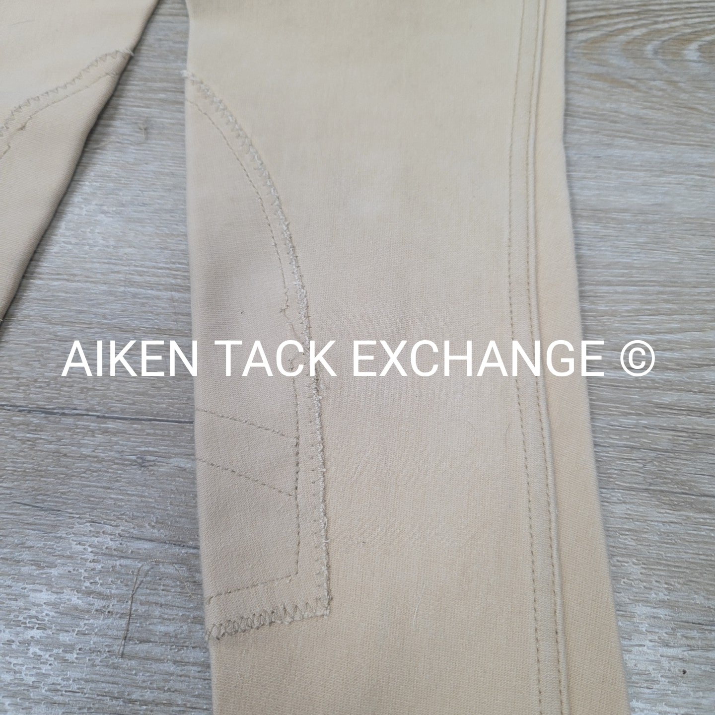 Devon-Aire Pull On Knee Patch Breeches, Size Small
