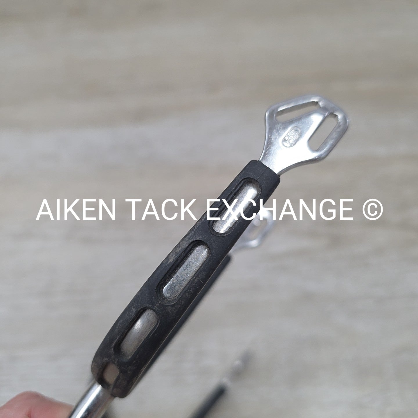 Herm Sprenger Ultra Fit Extra Grip Rounded End Spurs