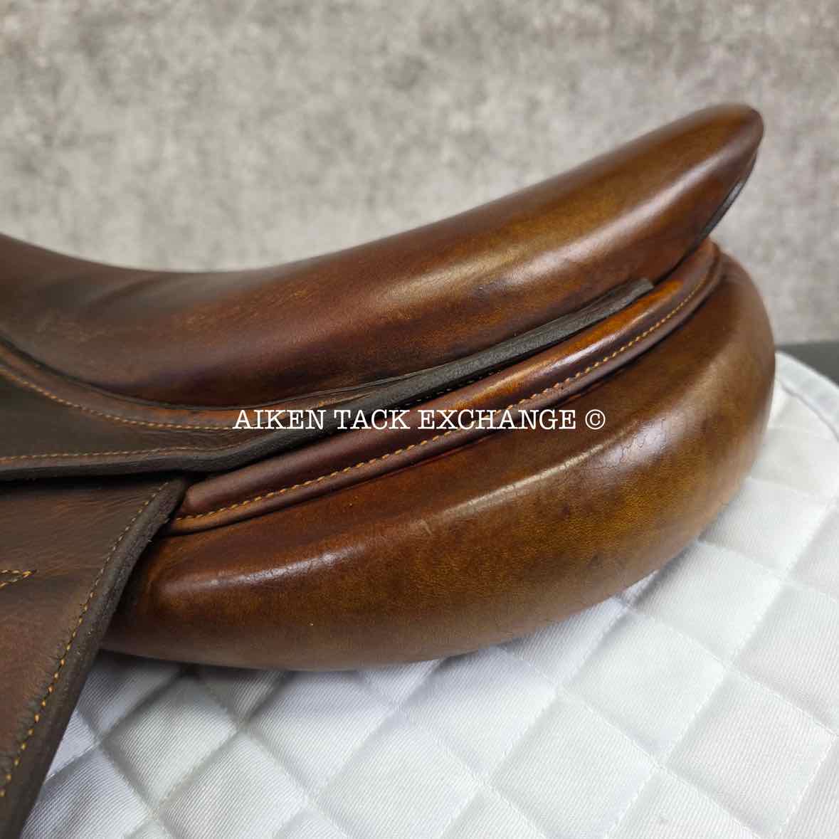 2013 Bruno Delgrange Athena Close Contact Jump Saddle, 17" Seat, 4A Flap, Medium Tree, Foam Panels, Full Calfskin Leather