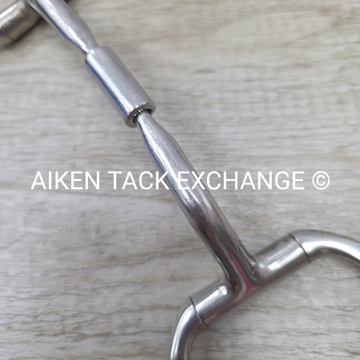 Myler Eggbutt with Hooks & Comfort Snaffle Wide Barrel MB 02 5"