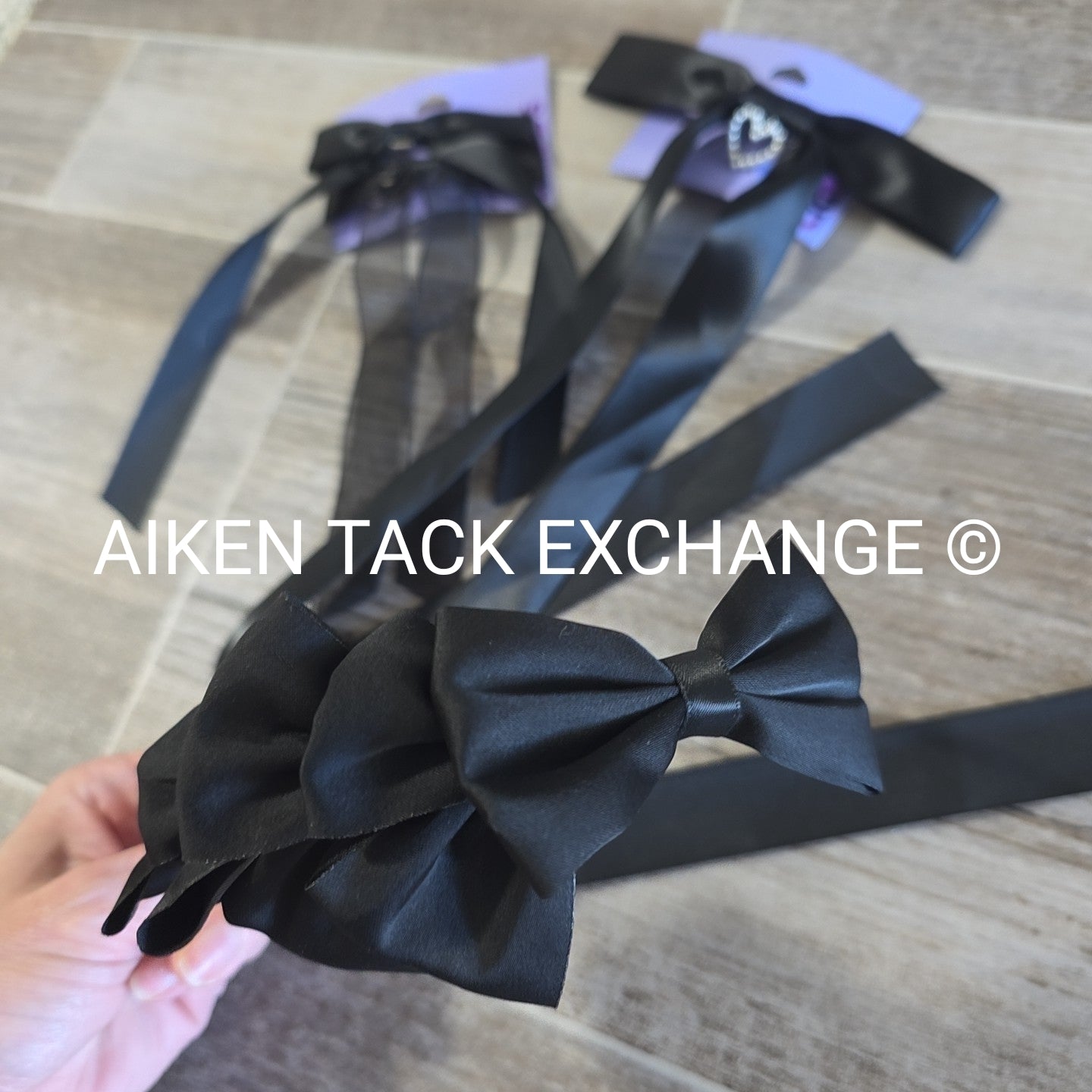 Claire's Hair Bundle - 1 Hair Clip, 1 Scrunchie, 1 Headband