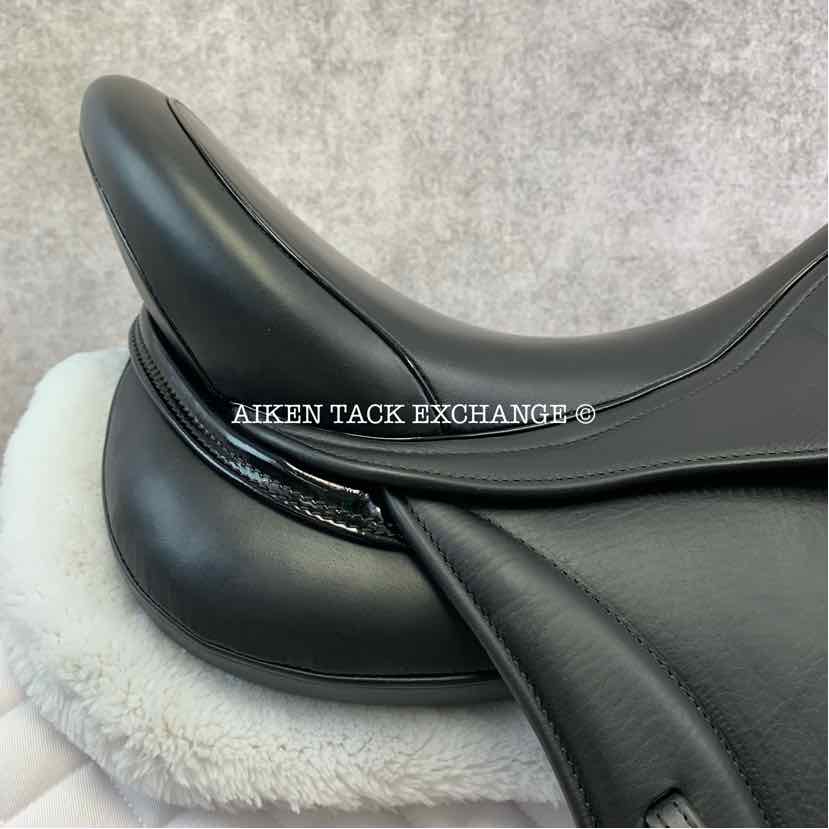 2022 JC Performance Line P2 Monoflap Dressage Saddle, 17.5" Seat, 34 Tree - MW