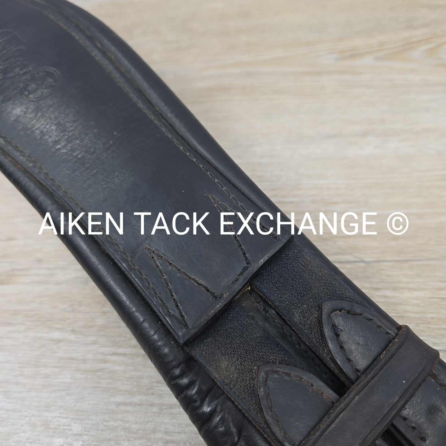 Trilogy Padded Leather Contour Girth, Black, 24"