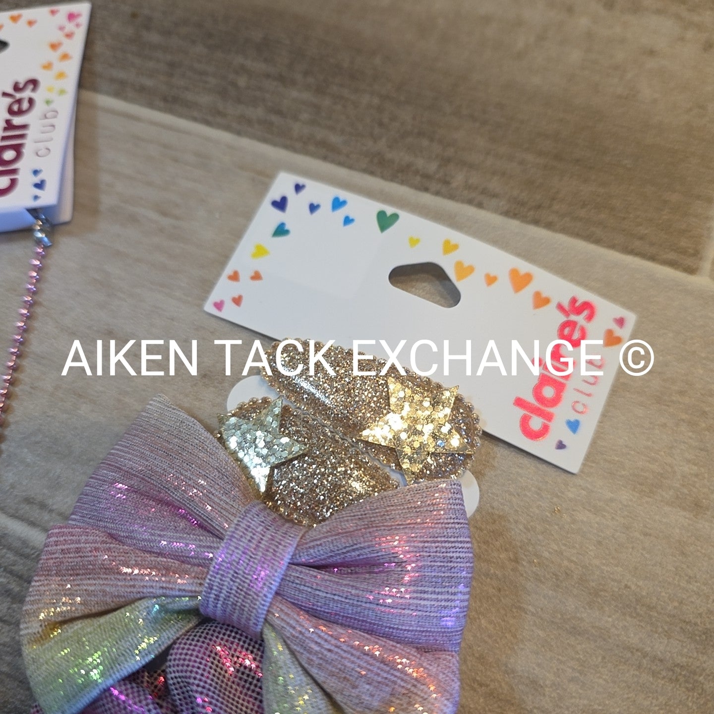 Claire's Club Bundle - 3 Hair Clips, 1 Scrunchie, 1 Necklace