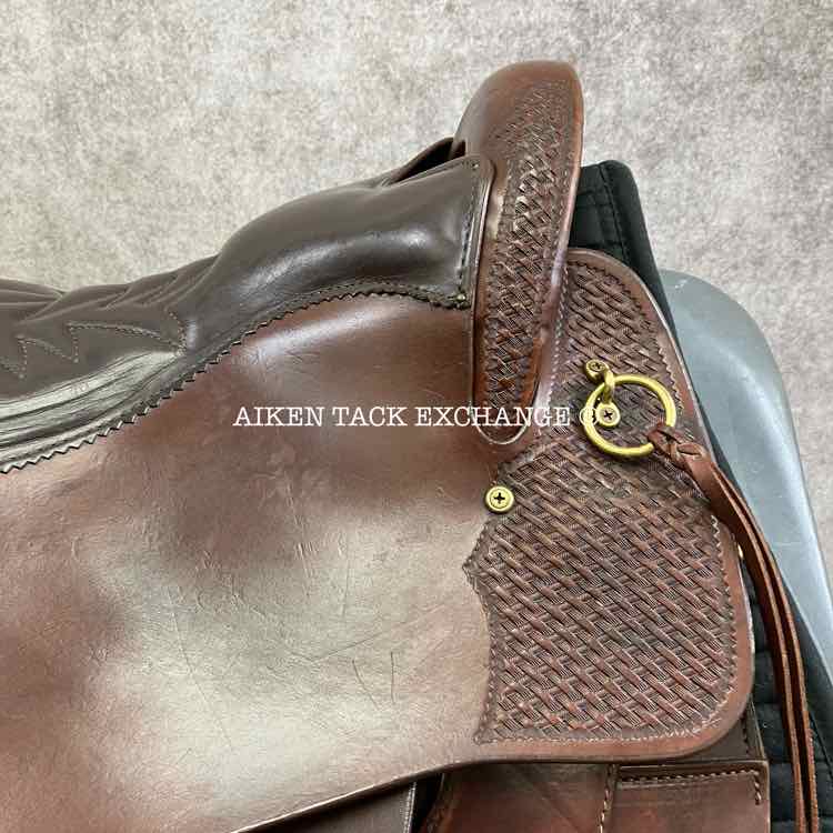 2000 Tucker Endurance Saddle, 18" Seat, Medium Tree - Semi QH Bars