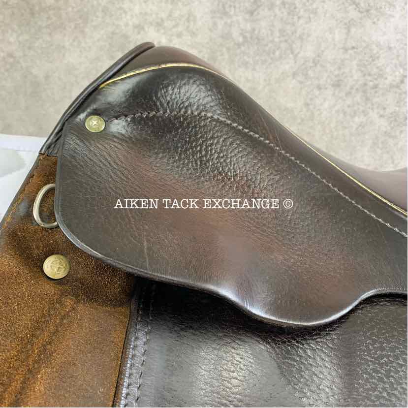 **SOLD** Courbette Husar All Purpose Saddle, 17" Seat, Medium Narrow Tree, Foam Panels