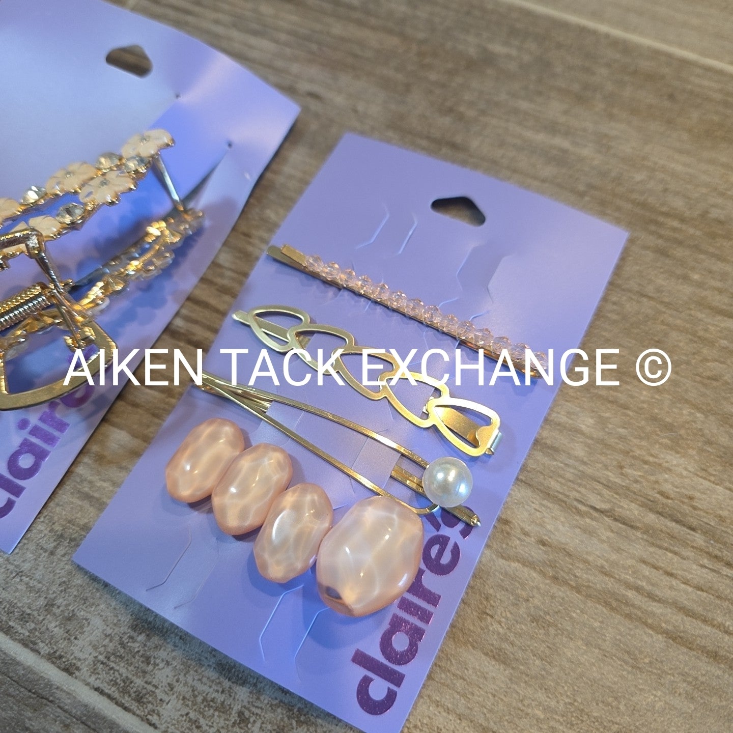 Claire's Hair Bundle - 1 Claw Clip, 4 Hair Clips