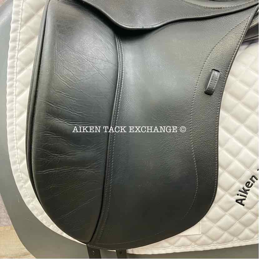 2013 Schleese Infinity II Dressage Saddle, 17.5" Seat, Adjustable AdapTree, Wool Flocked Panels