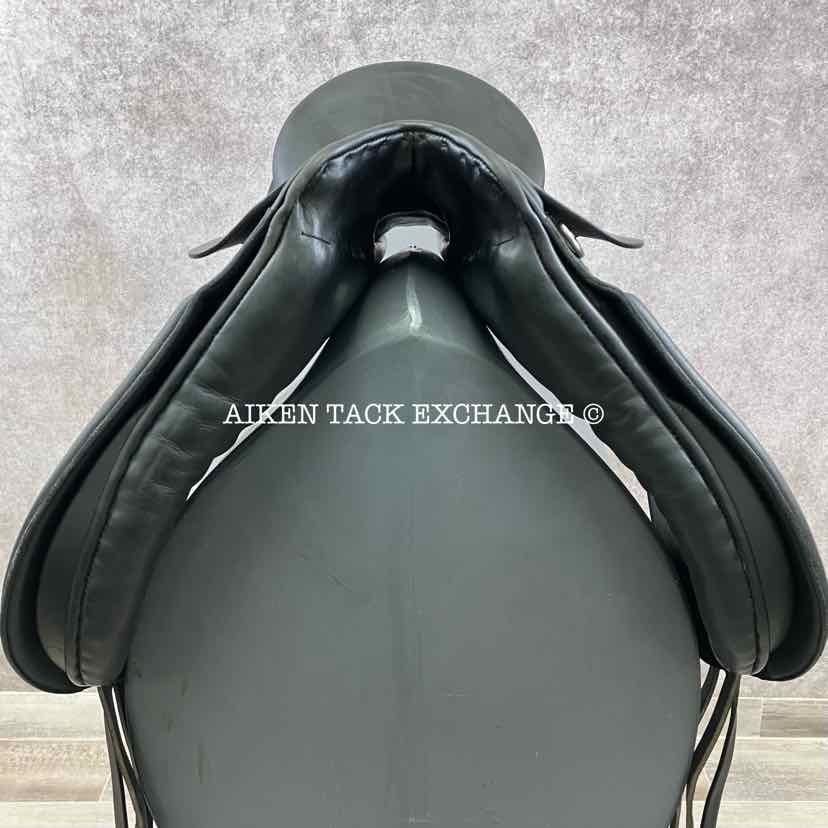 1990 Passier Katrin Dressage Saddle, 17" Seat, Medium Tree, Wool Flocked Panels
