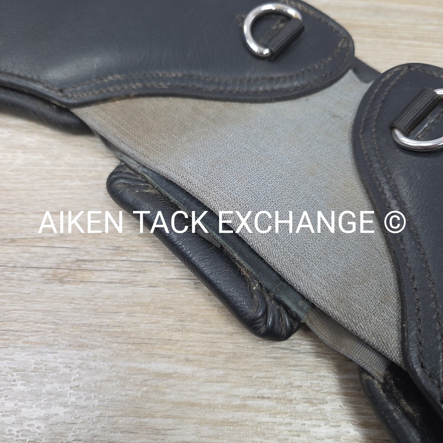 Total Saddle Fit StretchTec Shoulder Relief Girth with Leather Liner, Black, 28"