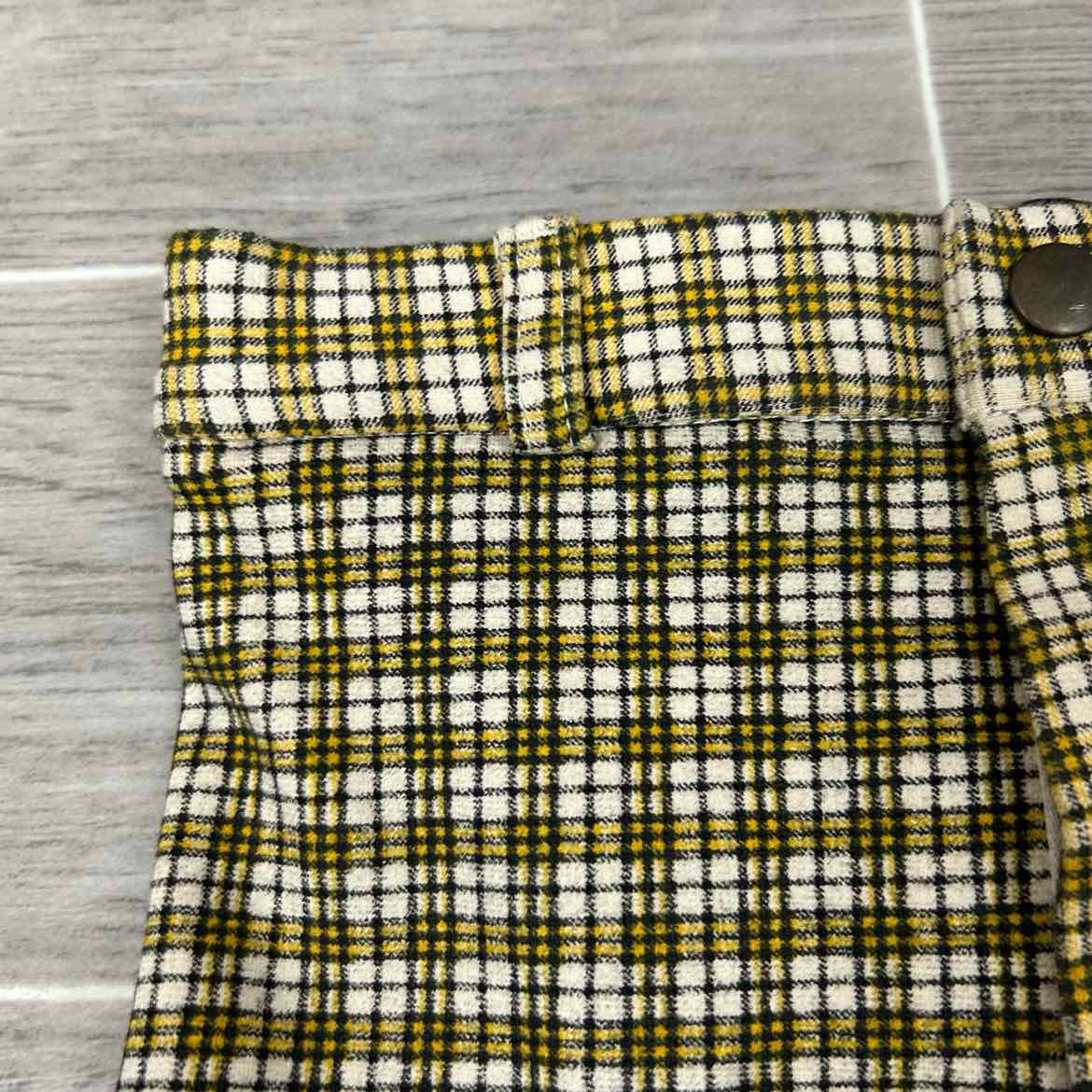 Eqituff Children's Knee Patch Jods Breeches, Size 6, Brand New