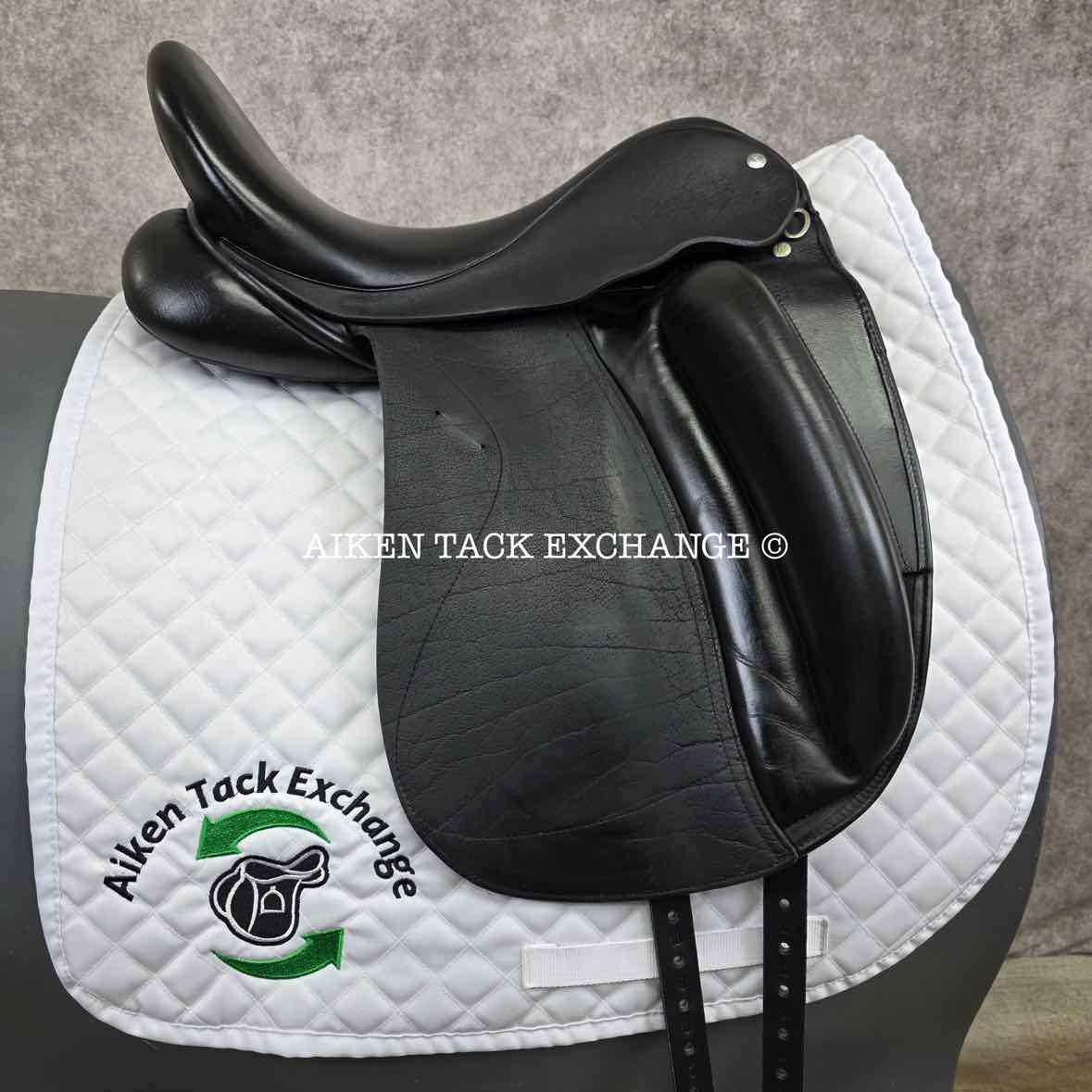 2011 Custom Saddlery Wolfgang Solo Dressage Saddle, 17" Seat, Adjustable Tree, Wool Flocked Panels