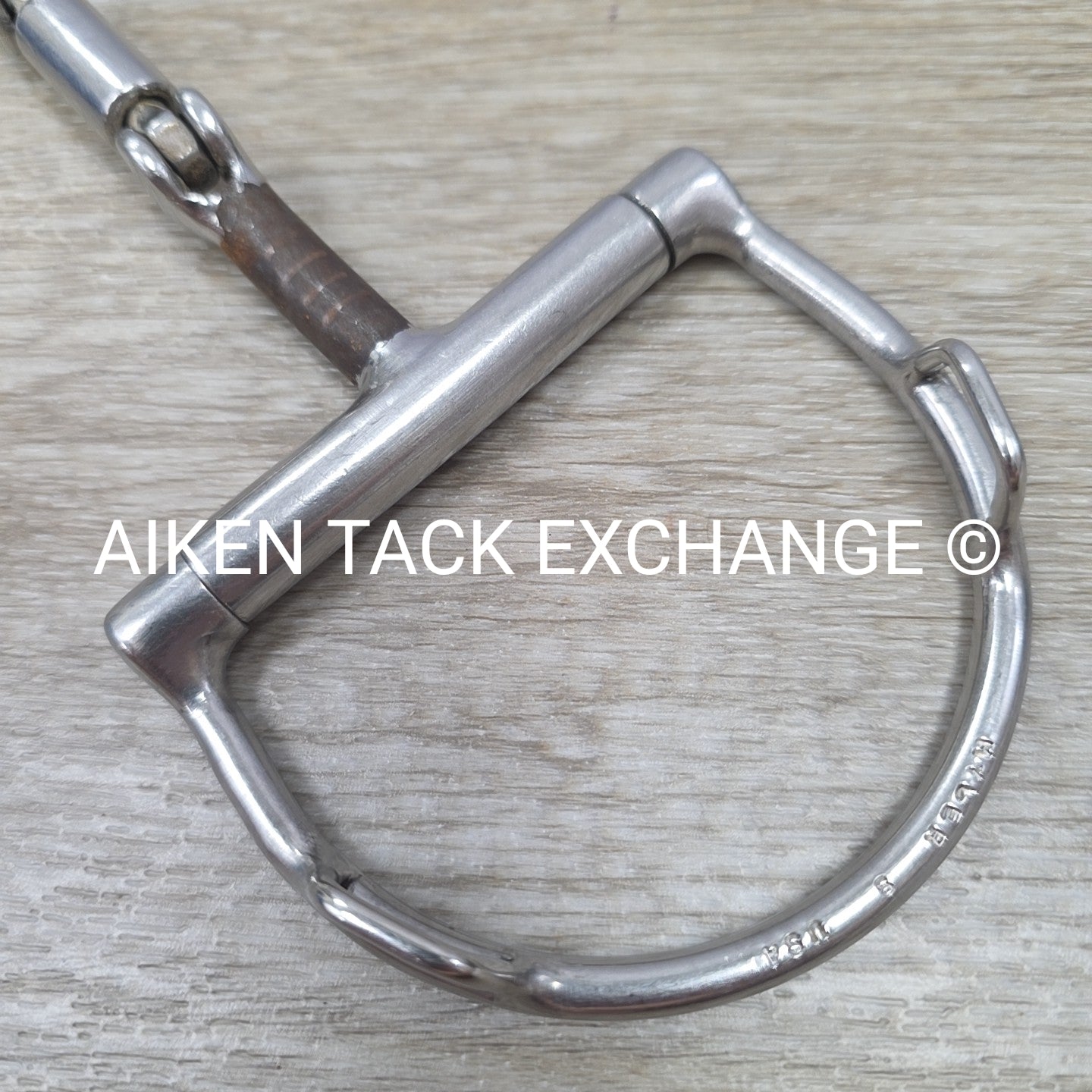 Myler Double Hinged Comfort Snaffle D Ring Bit with Hooks 5.25"