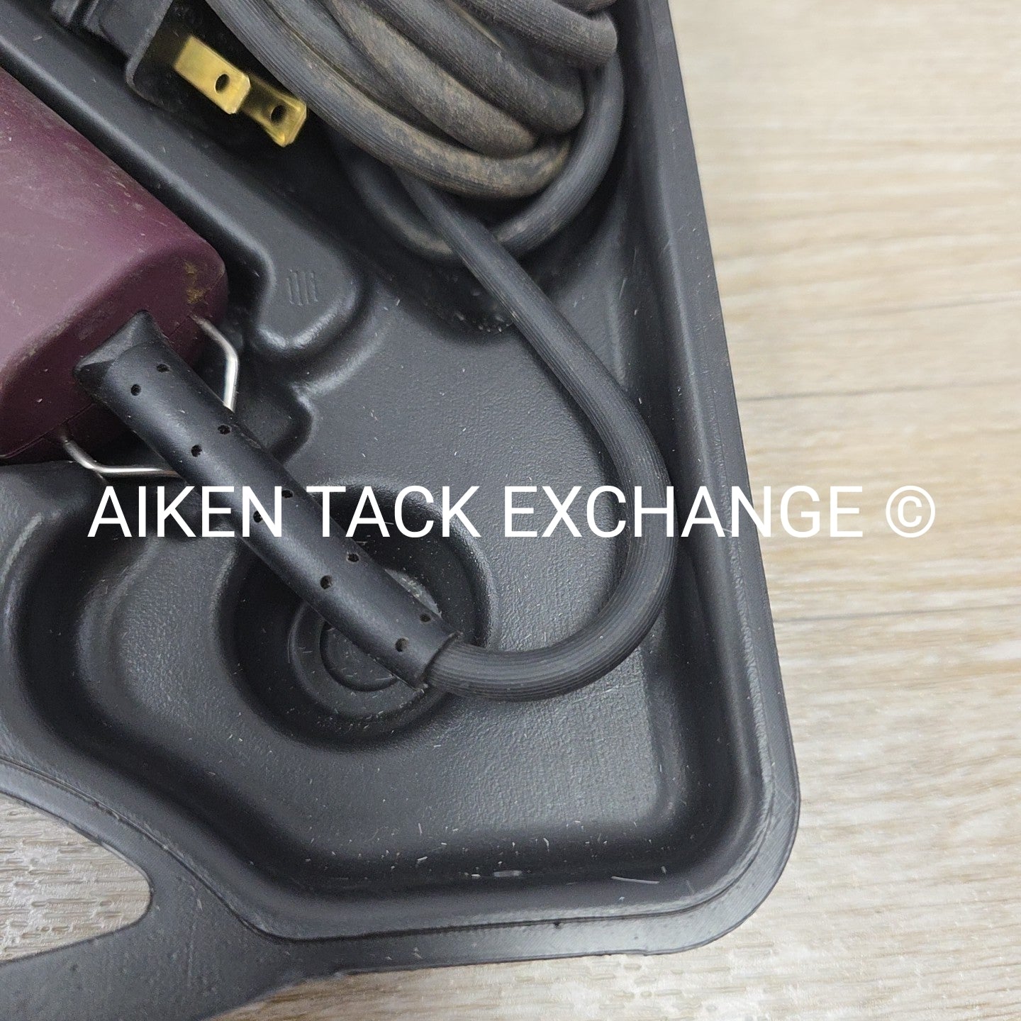 Andis AGC Super 2 Speed Clippers with T-84 Blade & Storage Case