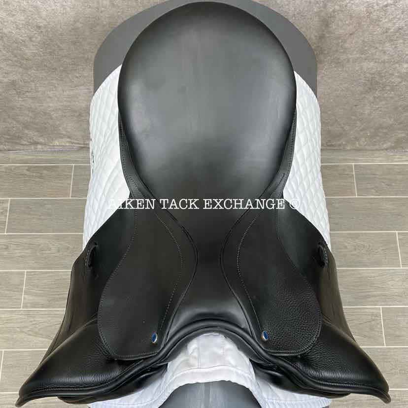 2021 Stubben Aramis Deluxe Dressage Saddle, 19" Seat, 30cm Tree - Medium Wide, Wool Flocked Panels