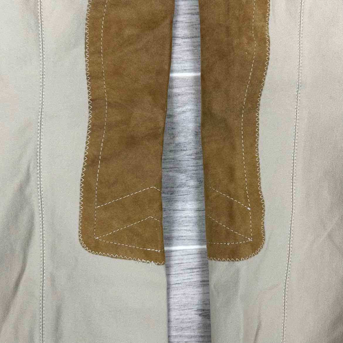 Tailored Sportsman Trophy Hunter Knee Patch Breeches, Size 24 R