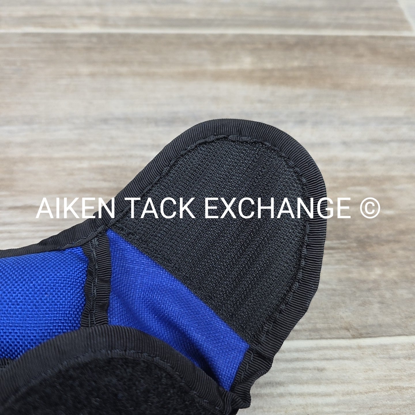 The Deluxe Equine Slipper, Size Medium, Brand New