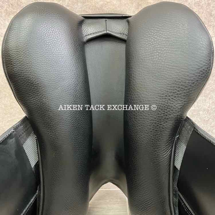 2024 Custom Saddlery Everest R Monoflap Dressage Saddle, 18" Seat, Adjustable Tree, Wool Flocked Panels