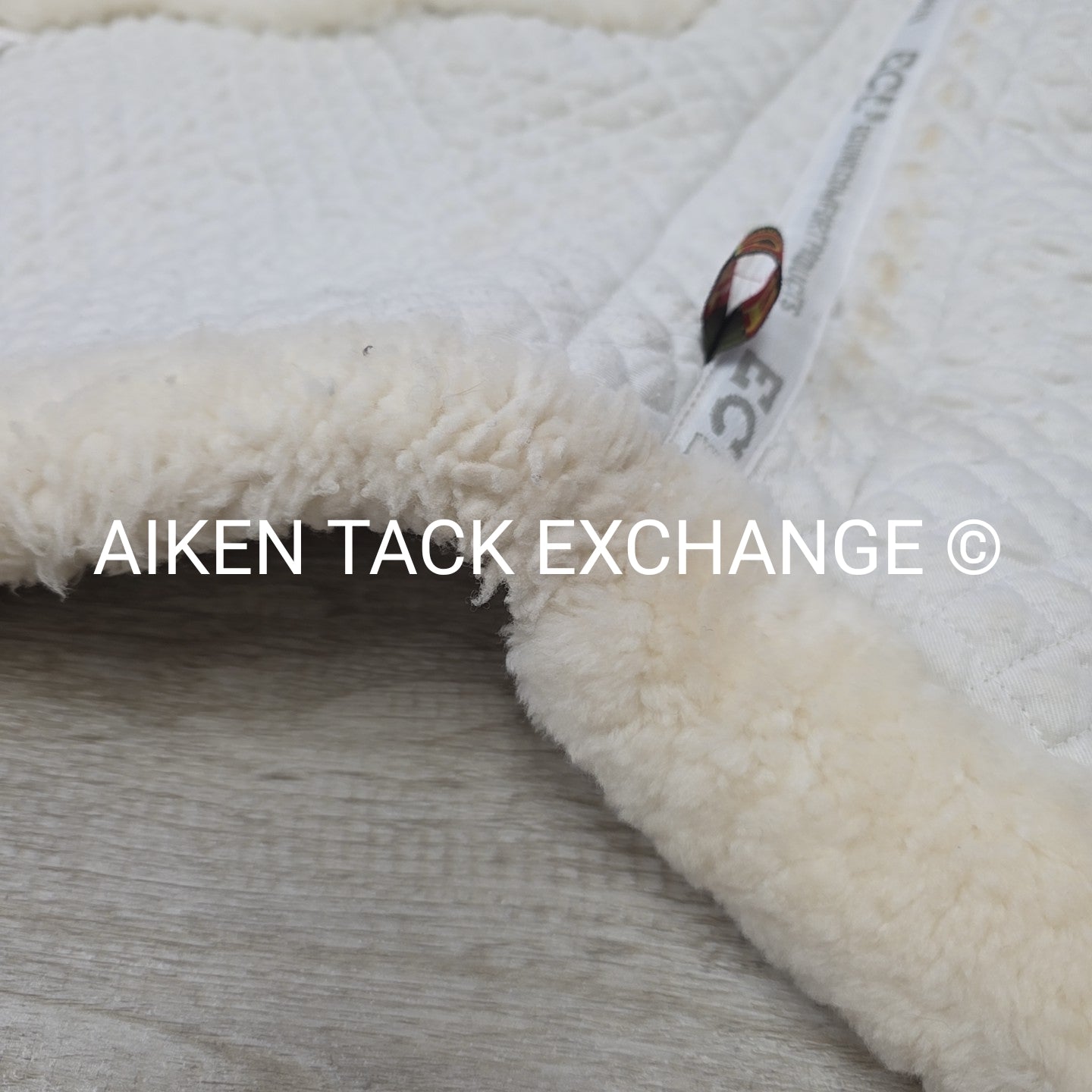 ECP All Purpose Semi-Lined Sheepskin Saddle Pad