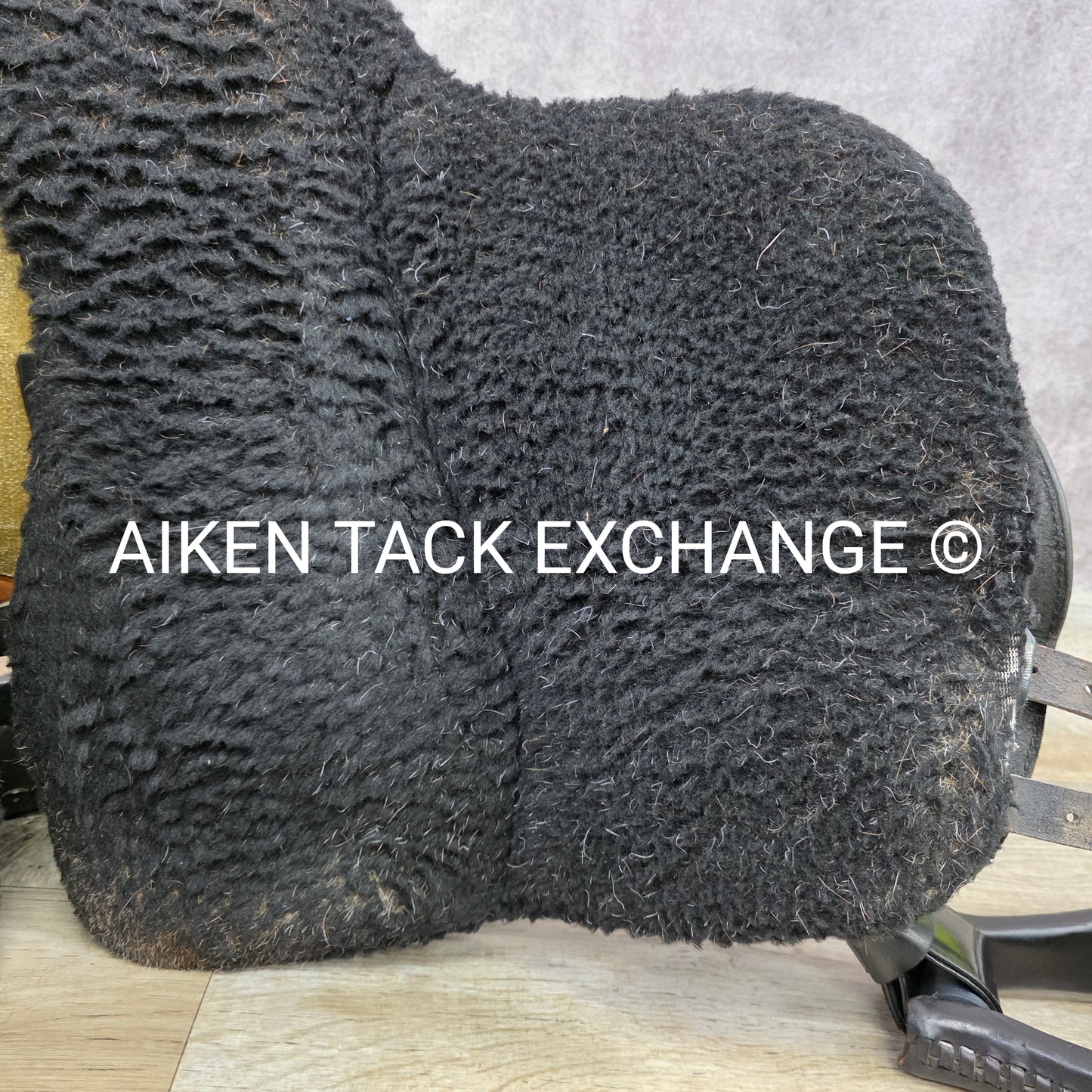 Ortho-Flex Endurance Trail Saddle, 15.5" Seat, Wide Fit with Flex Panels