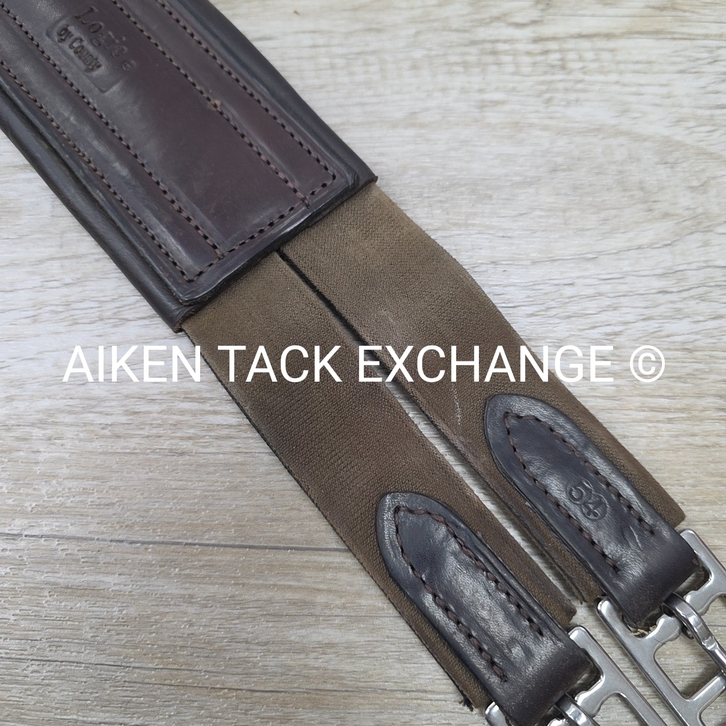 Country Logic Shoulder Relief Anatomic Girth, Brown, 54"