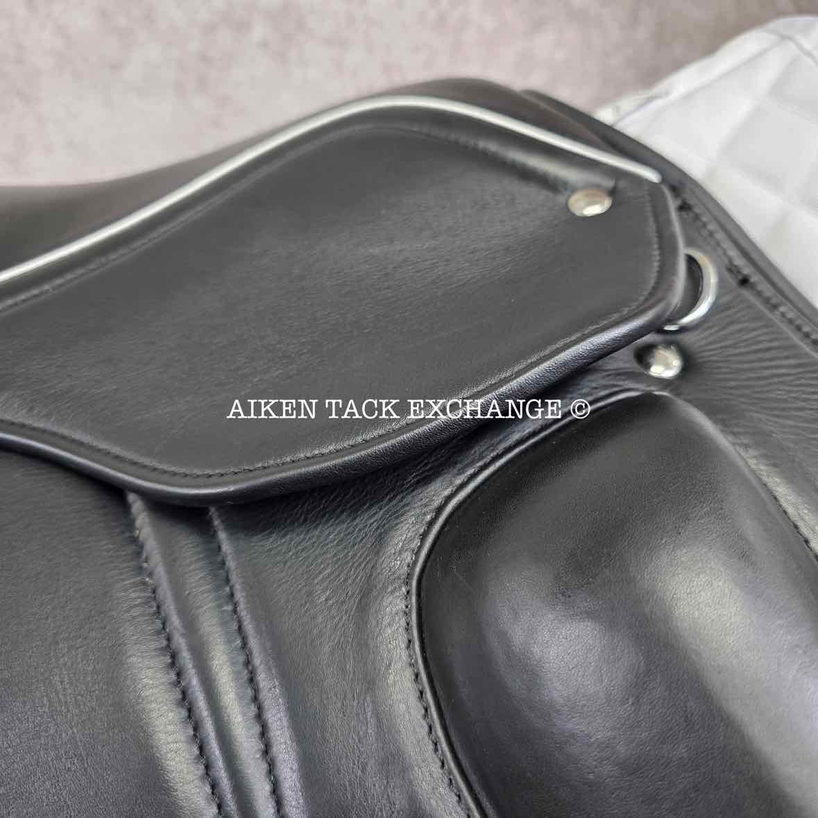 English Dressage Saddle, 17" Seat, Short Flap, Wide Tree, Wool Flocked Panels