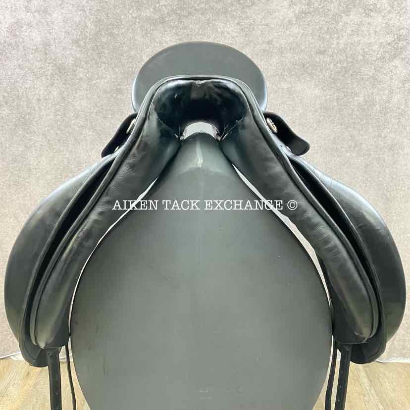 2002 Kieffer Lusitano Kur Dressage Saddle, 17" Seat, Medium Wide Tree, Wool Flocked Panels
