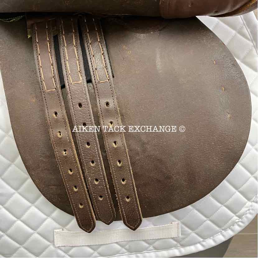 Lancers Close Contact Jump Saddle, 17" Seat, Medium/Medium Wide Tree, Foam Panels