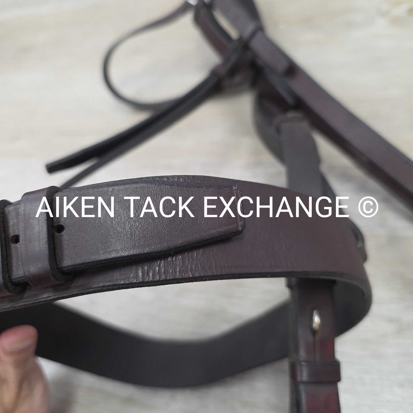 Horse Country Flat Hunt Bridle, No Reins, Brown, Size Full