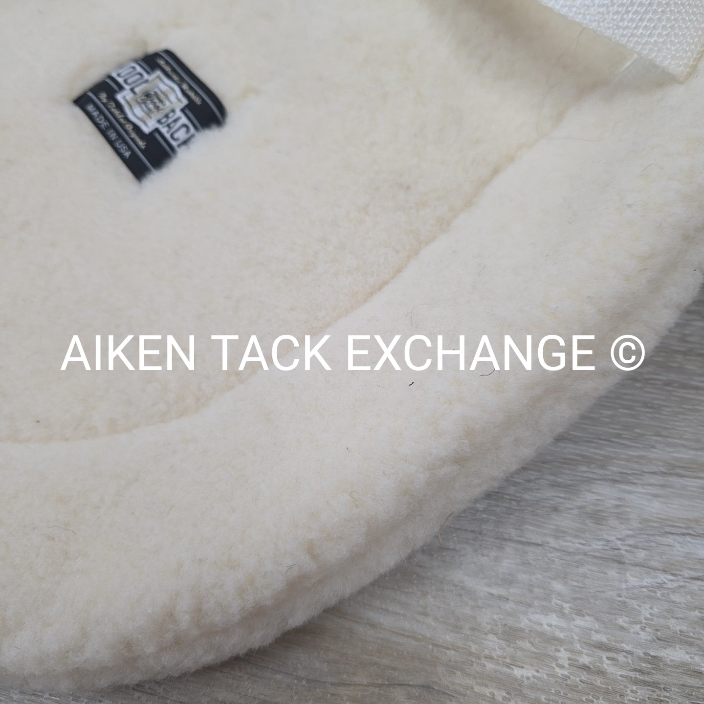 Toklat WoolBack Contour Dressage Saddle Pad