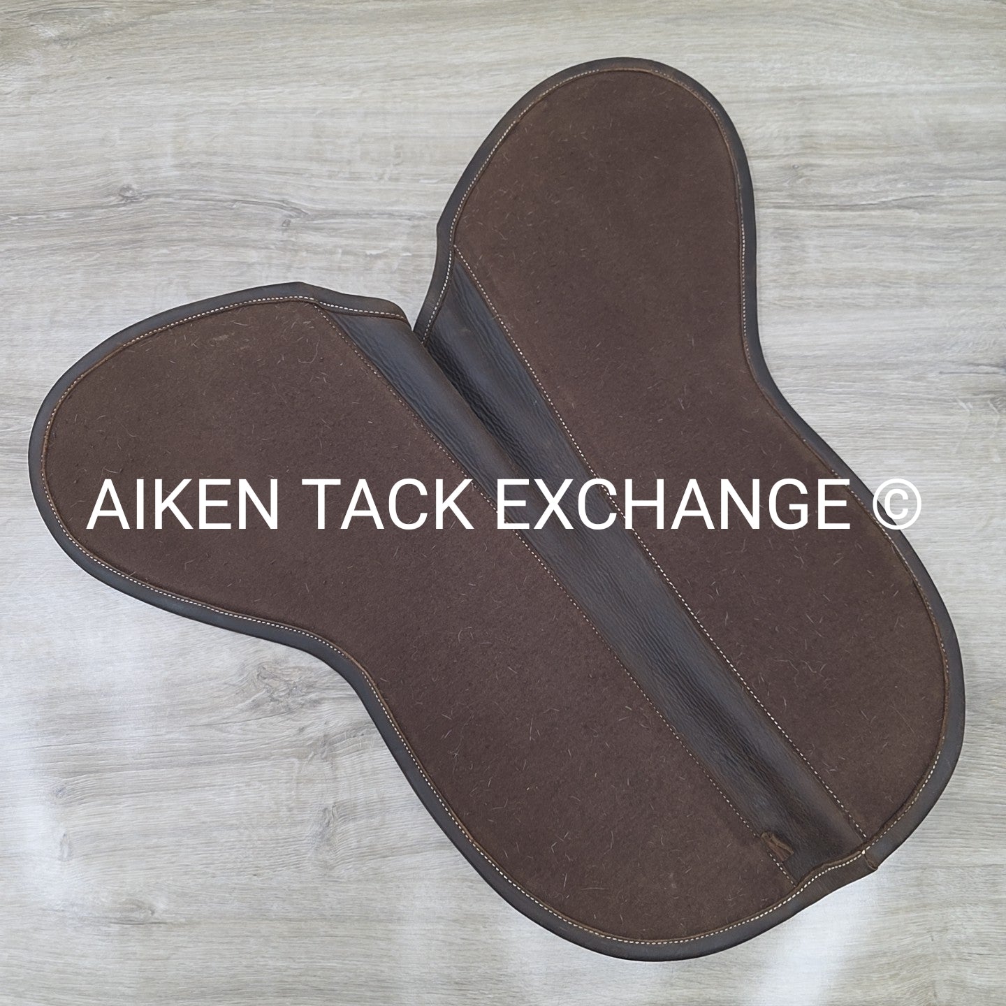 Voltaire Leather & Felt Half Pad
