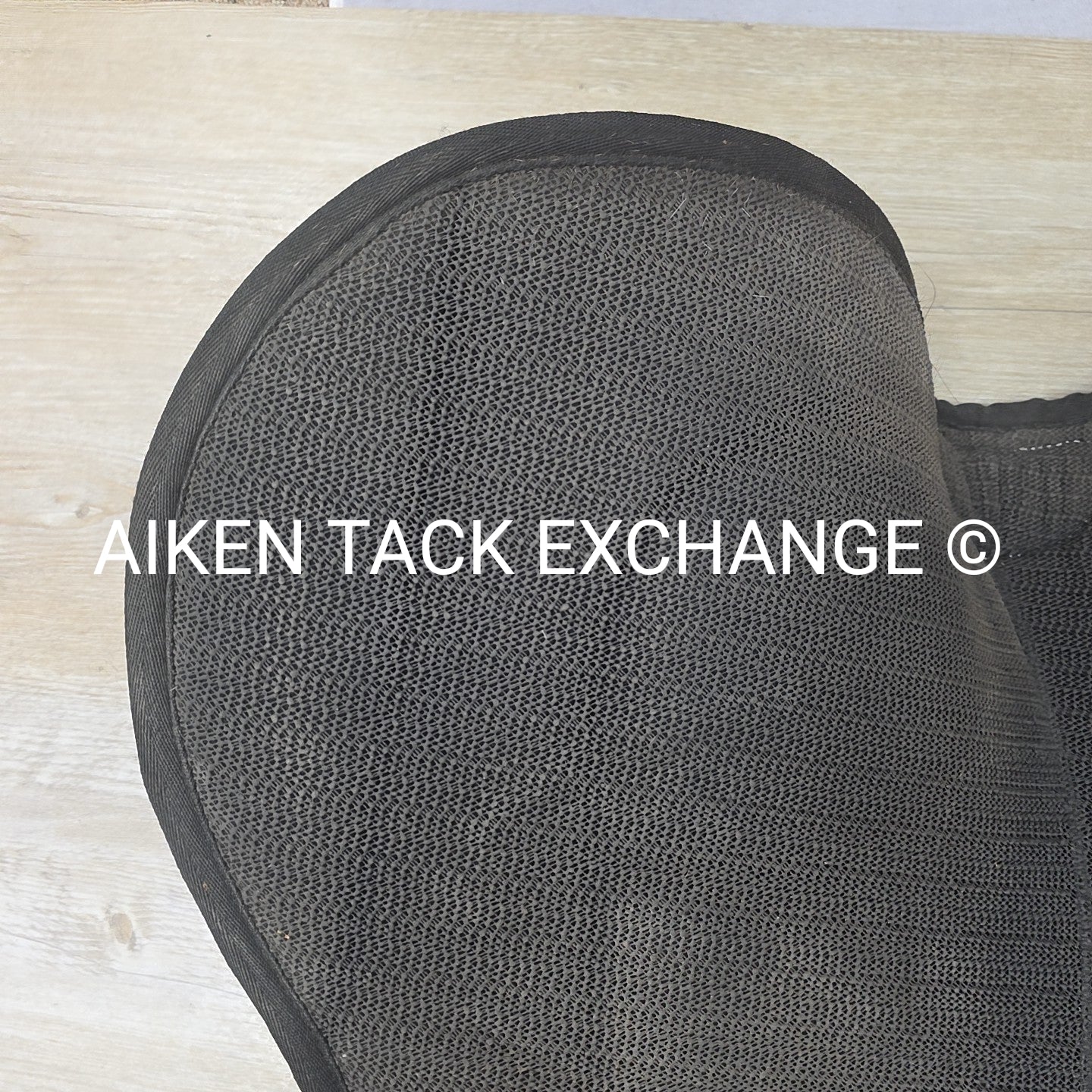 Tough1 Competition Shim Saddle Pad (missing 2 shims)