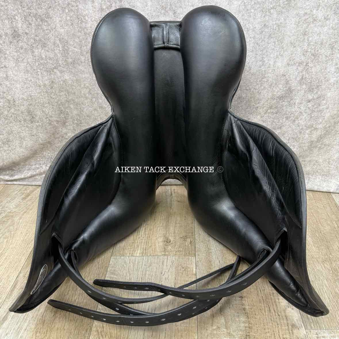 2017 Custom Saddlery Icon Flight Monoflap Dressage Saddle, 17" Seat, Adjustable Tree, Wool Flocked Panels