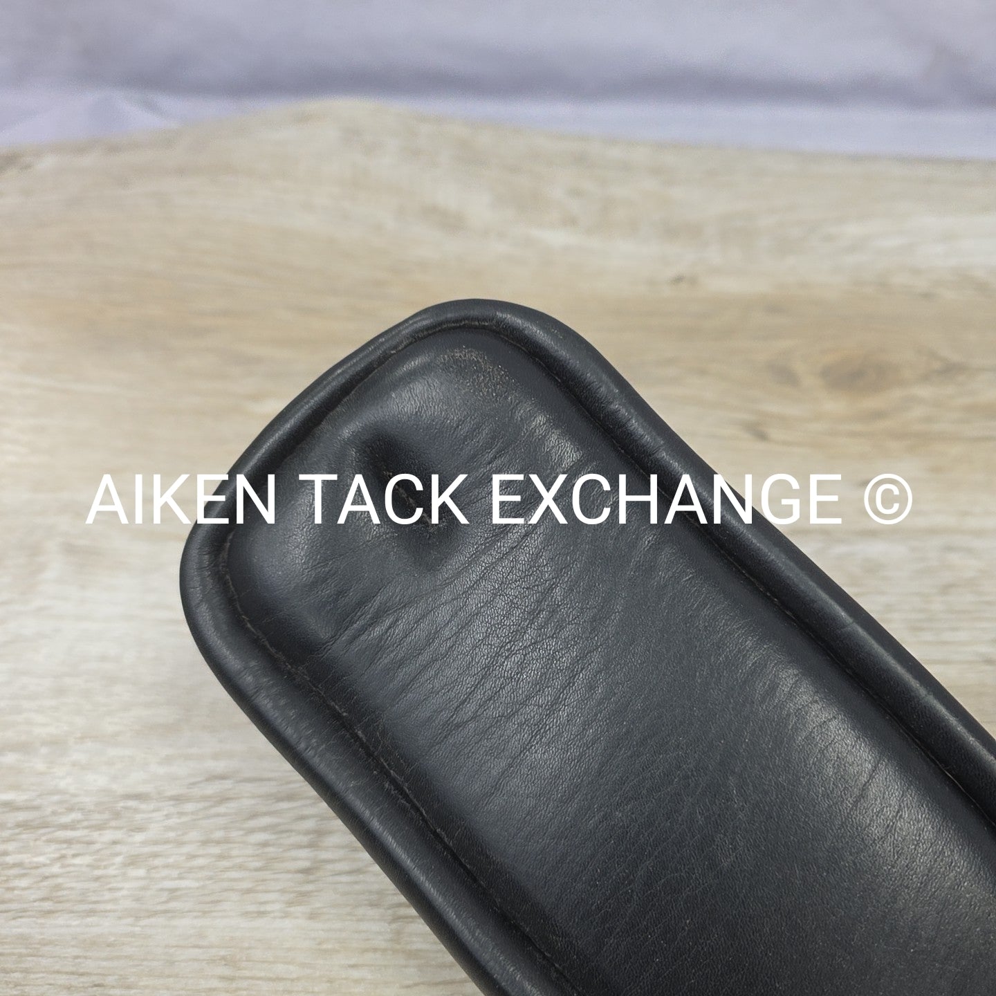 Anatomic Shoulder Relief Padded Dressage Girth, Black, 28"