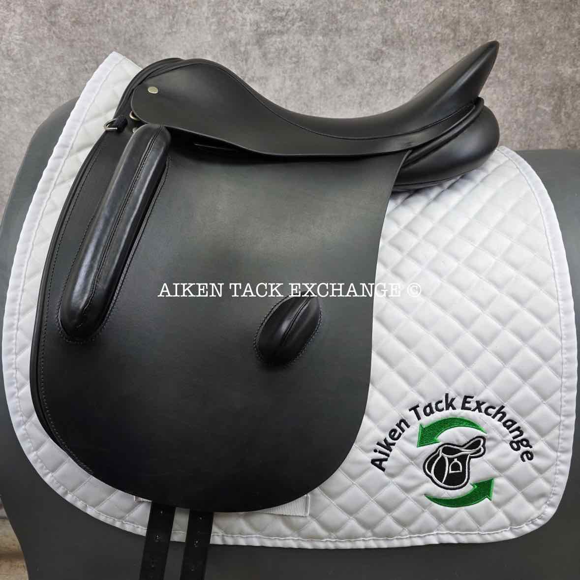Centaur by Michael Stokes Para Dressage Saddle, 18" Seat, Medium Tree, Wool Flocked Panels