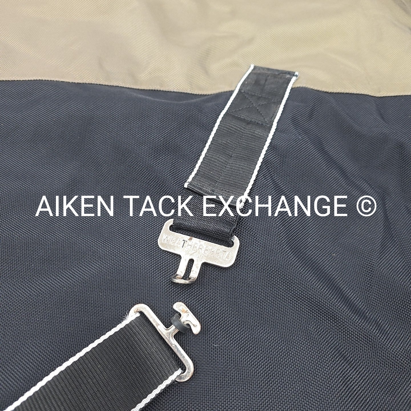 Weatherbeeta Original 1680D Detach-A-Neck Medium Weight Turnout Blanket 84"