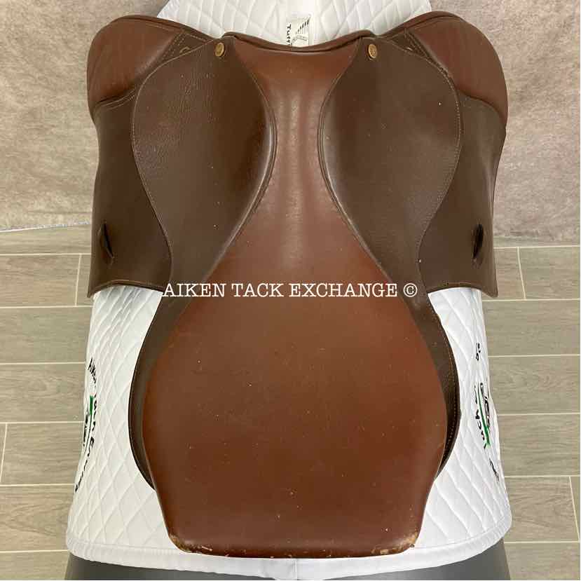 Lancers Close Contact Jump Saddle, 17" Seat, Medium/Medium Wide Tree, Foam Panels