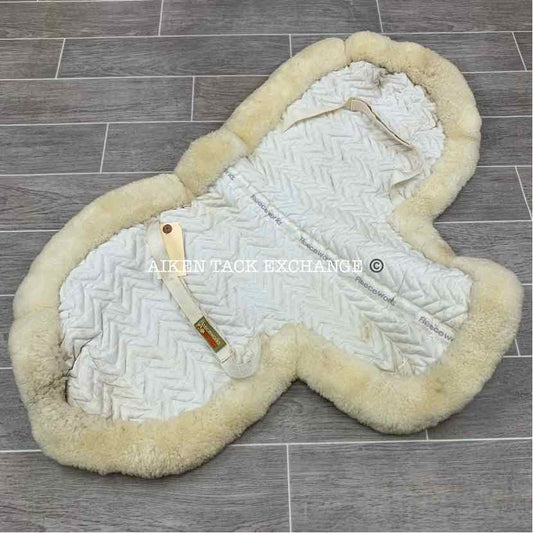 Fleeceworks Sheepskin Field Hunter Fox Hunter Pad with Front Roll & Full Trim