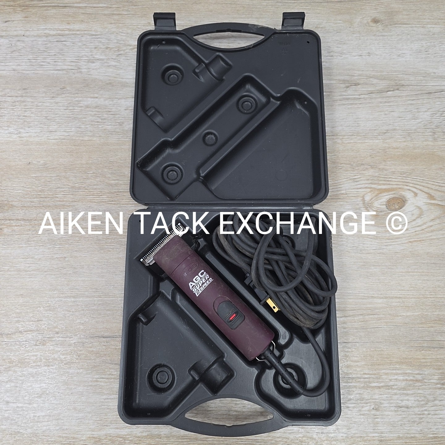 Andis AGC Super 2 Speed Clippers with T-84 Blade & Storage Case