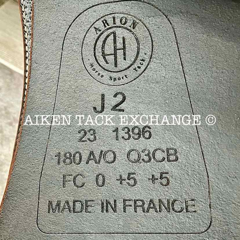 2023 Arion J2 Close Contact Jump Saddle, 18" Seat, 3 CB Flap, Medium Wide Tree, Shoulder-Free Panels, Full Buffalo Leather