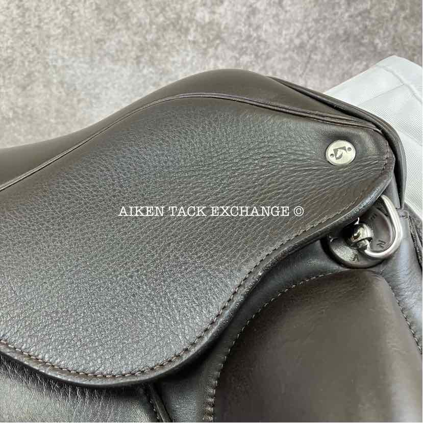 2024 Envy by Custom Saddlery Motion Monoflap Dressage Saddle, 18" Seat, Adjustable Tree, Wool Flocked Panels