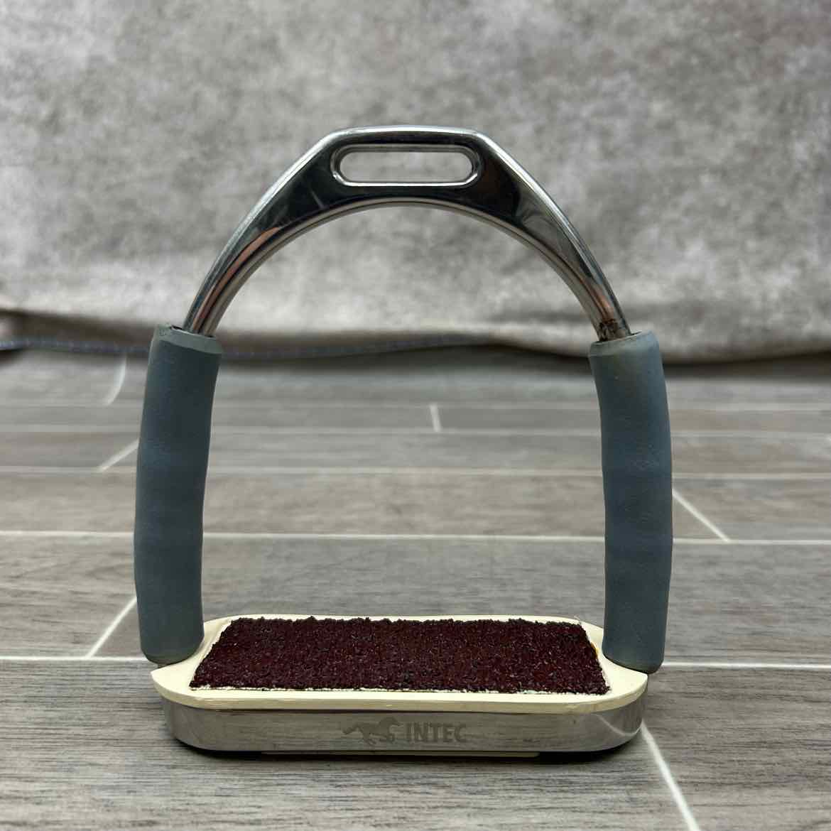 Intec Flex Rider UMS 6 Way Stirrup Irons with Sure Grip Pads 4.5"