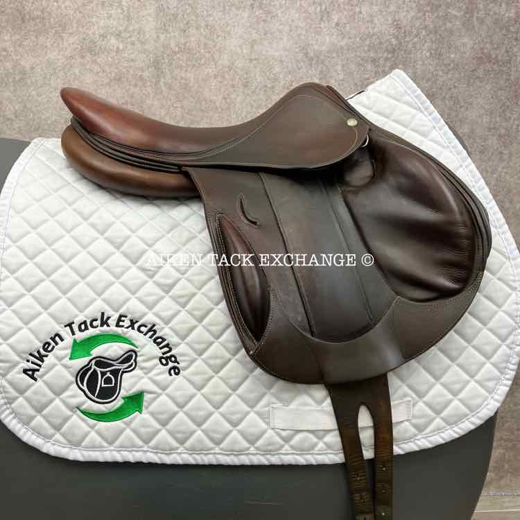 2014 Devoucoux Chiberta Junior Monoflap Jump Saddle, 16.5" Seat, 0A Flap, Medium Wide Tree, D3D Panels, Full Buffalo Leather