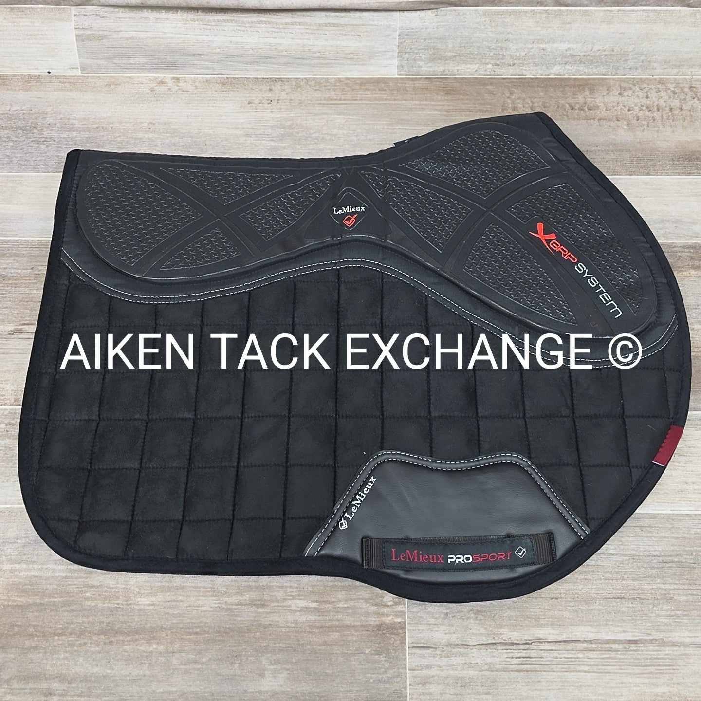 LeMieux X-Grip Silicone Eurojump Square Saddle Pad, Large