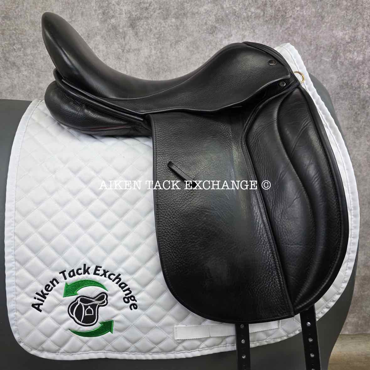 JRD Alvina Dressage Saddle, 18" Seat, Medium Wide Tree, Wool Flocked Panels