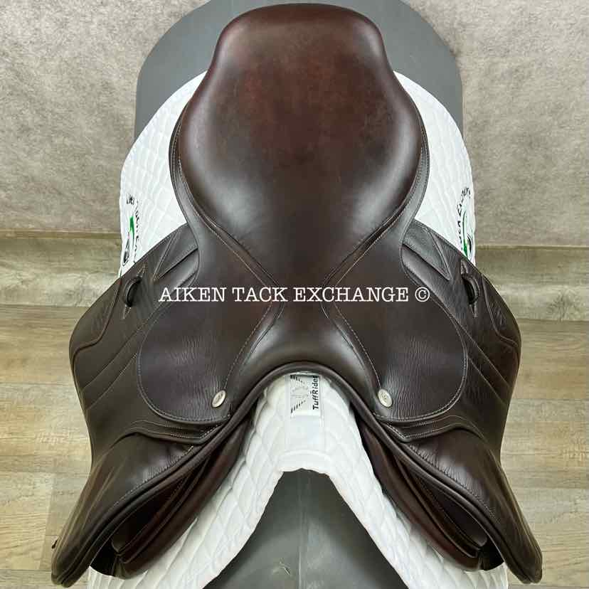 2015 CWD SE02 Close Contact Jump Saddle, 17" Seat, 3L Flap, Medium Tree, Foam Panels, Full Buffalo Leather