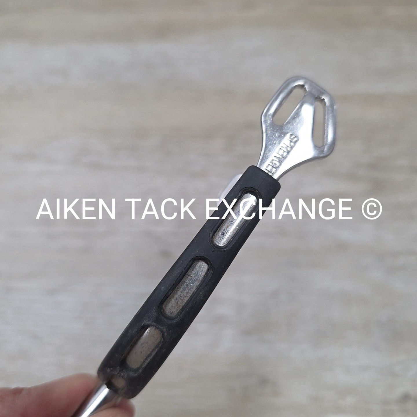 Herm Sprenger Ultra Fit Extra Grip Rounded End Spurs
