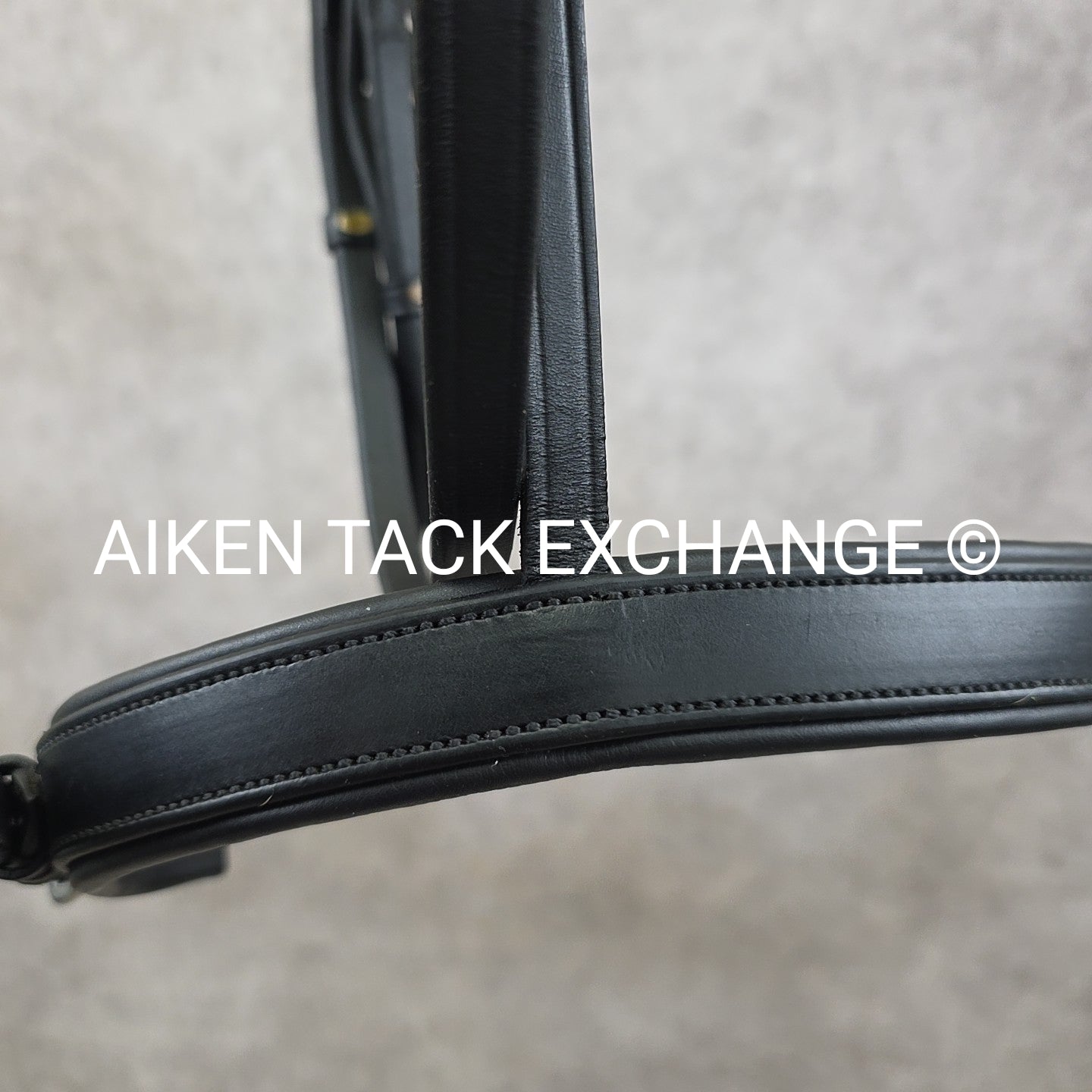 Royal Oak Plain Raised Bridle, Missing Cheek Pieces, No Reins, Black, Size Full